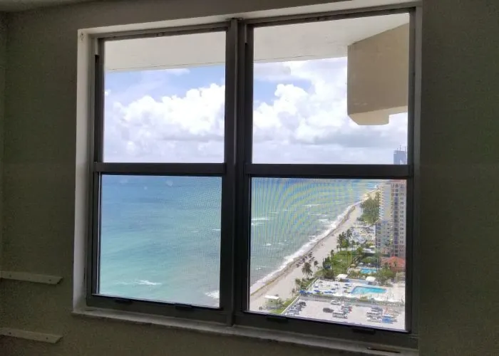Fixed or Picture Windows